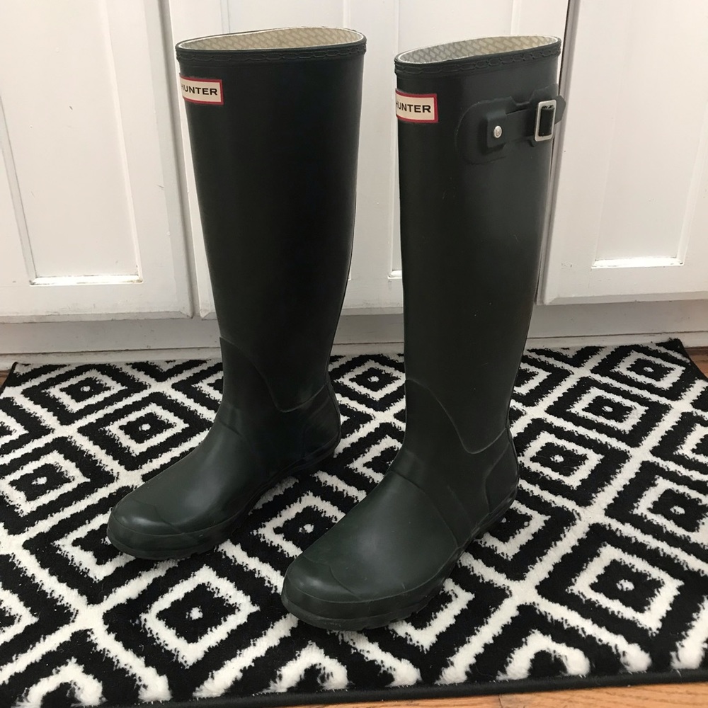 Authentic 💯 Tall Hunter Rain Boots Galoshes
